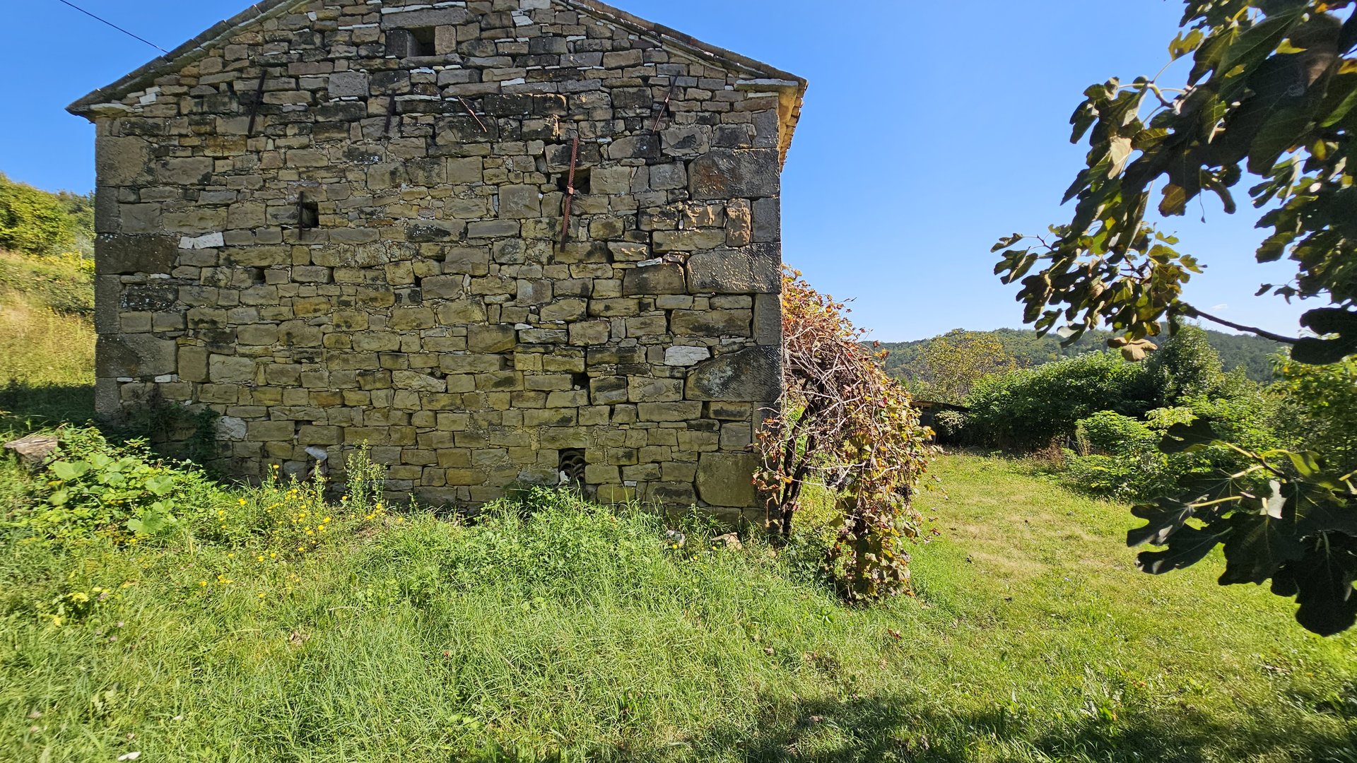 Casa in pietra d'Istria vicino a Buje