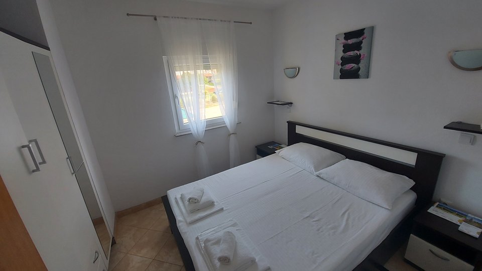 Apartments in Strand- und Meeresnähe in der Nähe von Novigrad