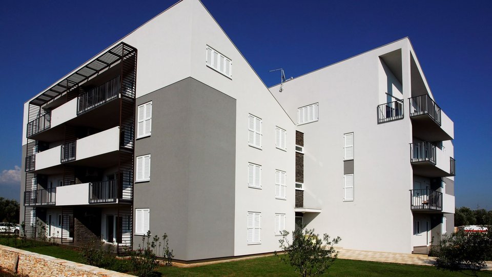 Luxuriöses Apartment im Peroj , Strandnähe mit freiem Blick auf das Meer und den Nationalpark Brijuni