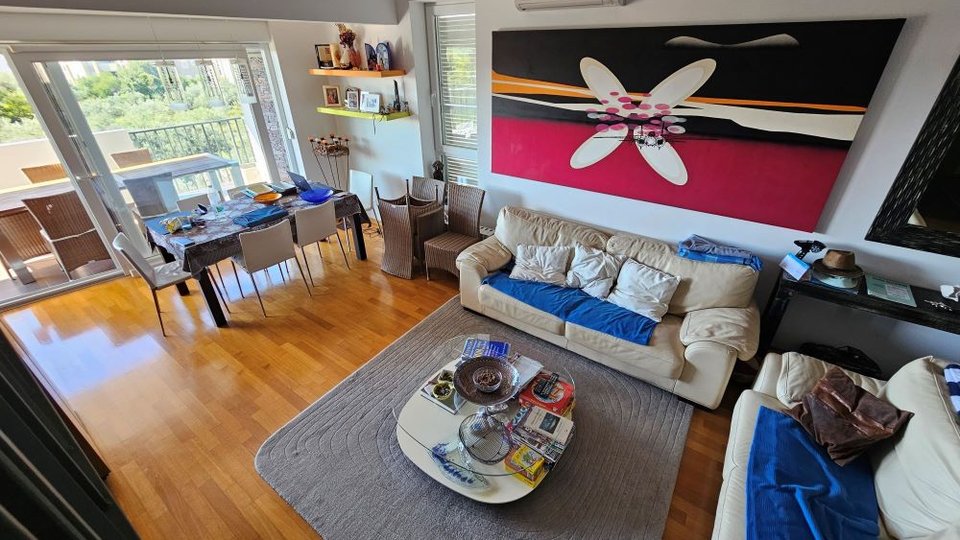 Luxuriöses Apartment im Peroj , Strandnähe mit freiem Blick auf das Meer und den Nationalpark Brijuni